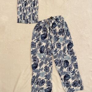 Blue Leaf Print Set